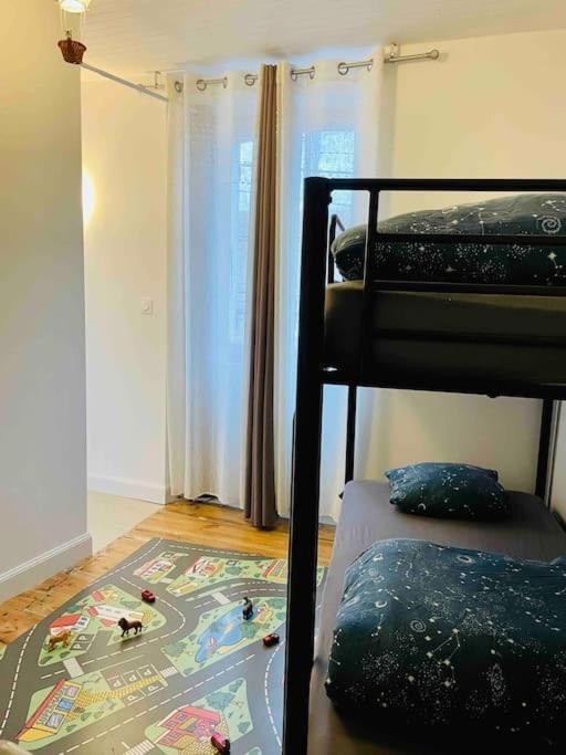 Agreable Maison De Village Avec Balcon Roiffieux Exteriér fotografie